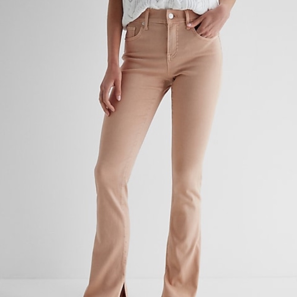 size 14 express skyscraper mid rise jeans in nude pink
